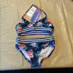 Little girl size 5 swimsuit